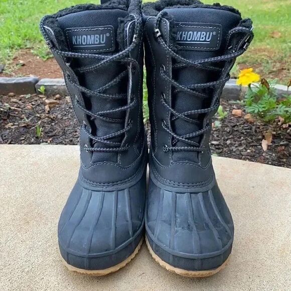 Khombu Wendy Quilted Duck Boots - Picture 2 of 13